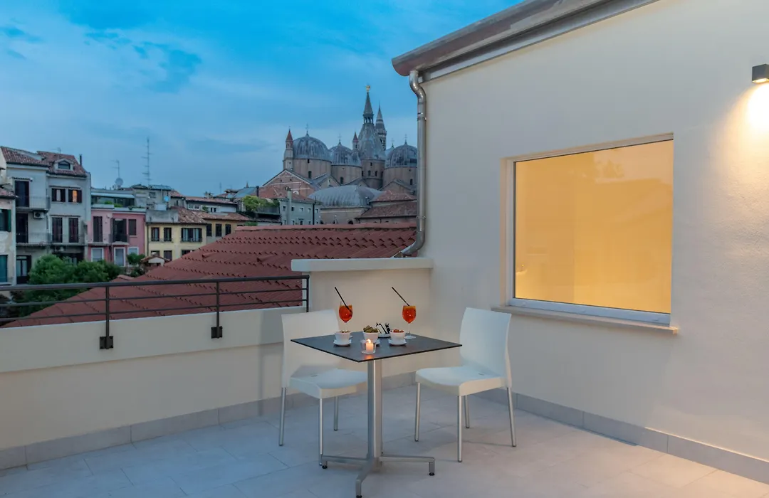 Hotel Canton Dell'Orto-1